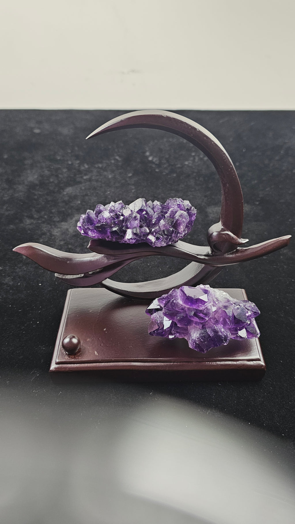 Absolutely Beautiful Amethyst Flower Crystal with Elegant Wooden Stand – Oriental Masterpiece Energy Display | Feburary Birthstone, Pisces. Aquarius and Fengsui