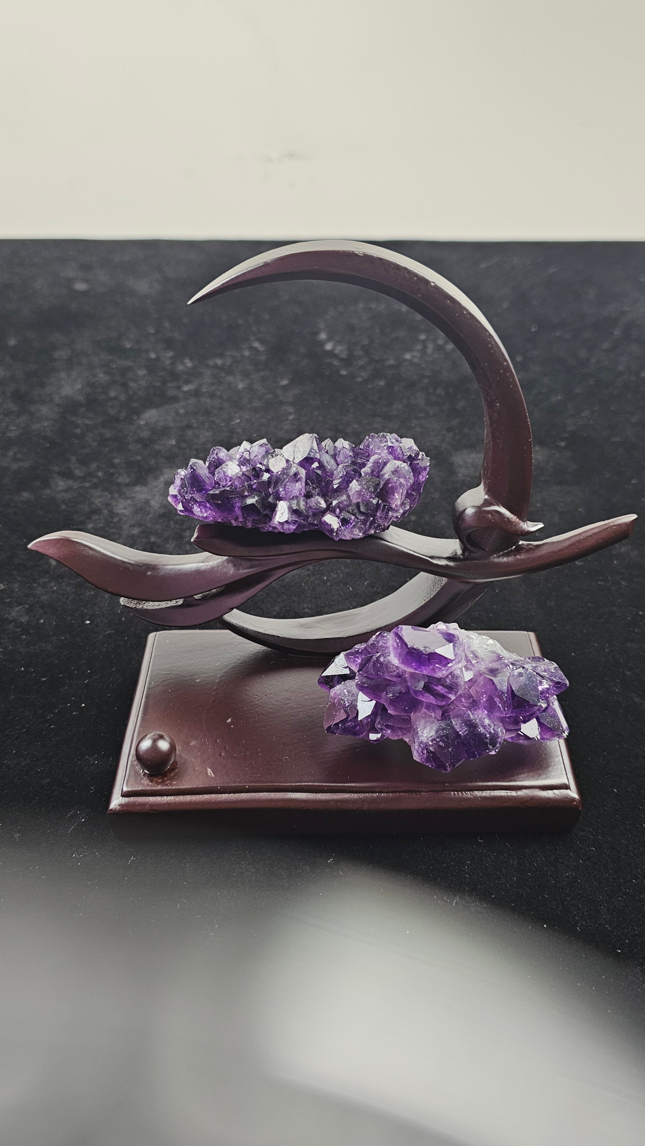 Absolutely Beautiful Amethyst Flower Crystal with Elegant Wooden Stand – Oriental Masterpiece Energy Display | Feburary Birthstone, Pisces. Aquarius and Fengsui