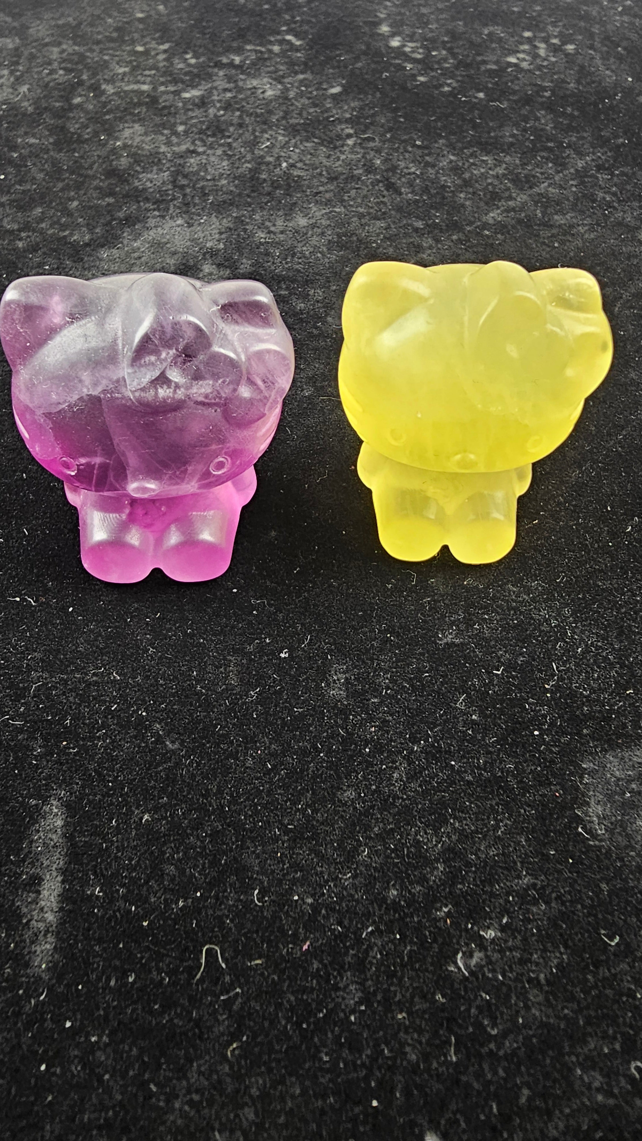 Mini Crystal Carvings – Hello Kitty, Bears & Gemstone Figurines