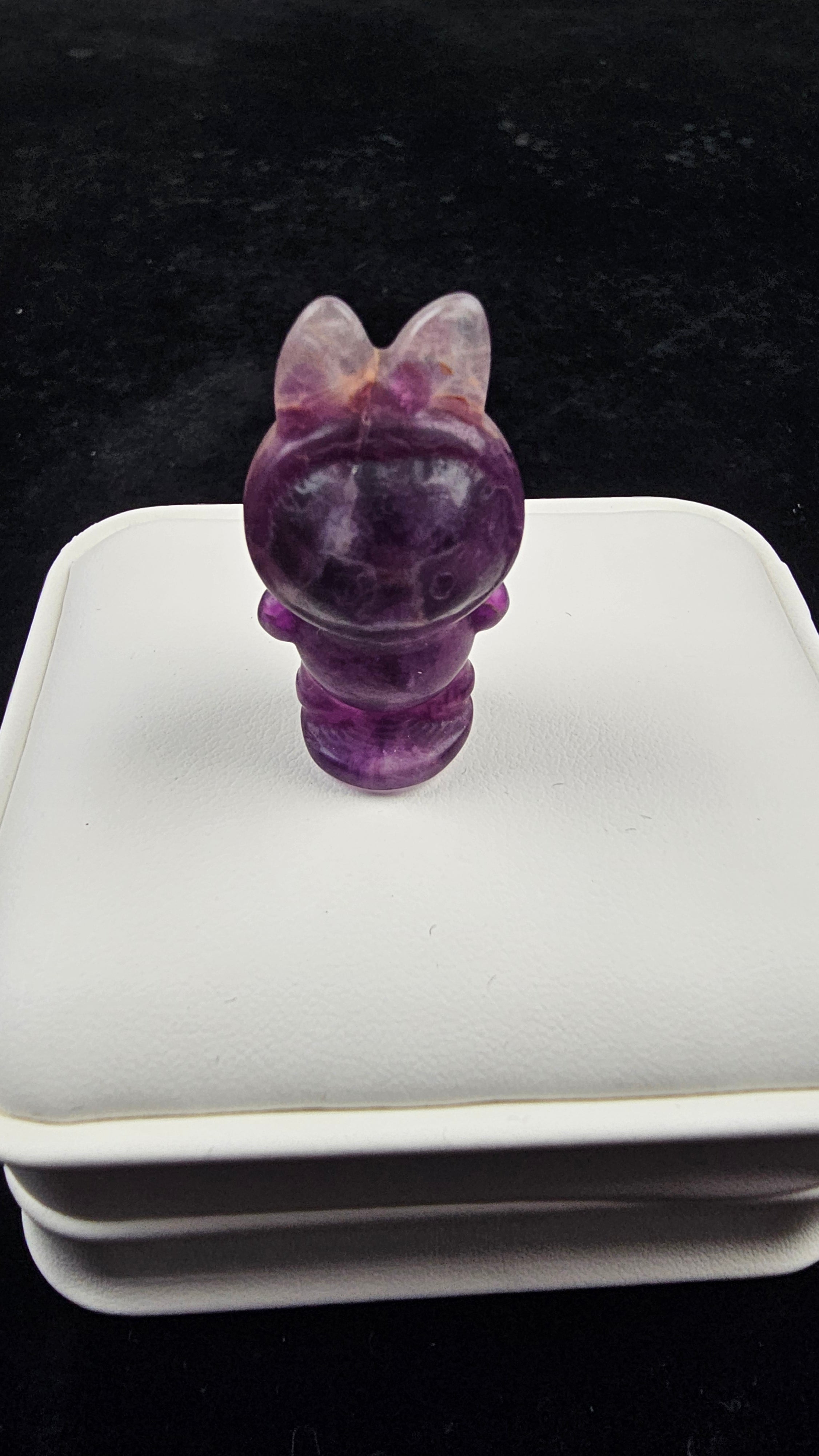 Mini Crystal Carvings – Hello Kitty, Bears & Gemstone Figurines