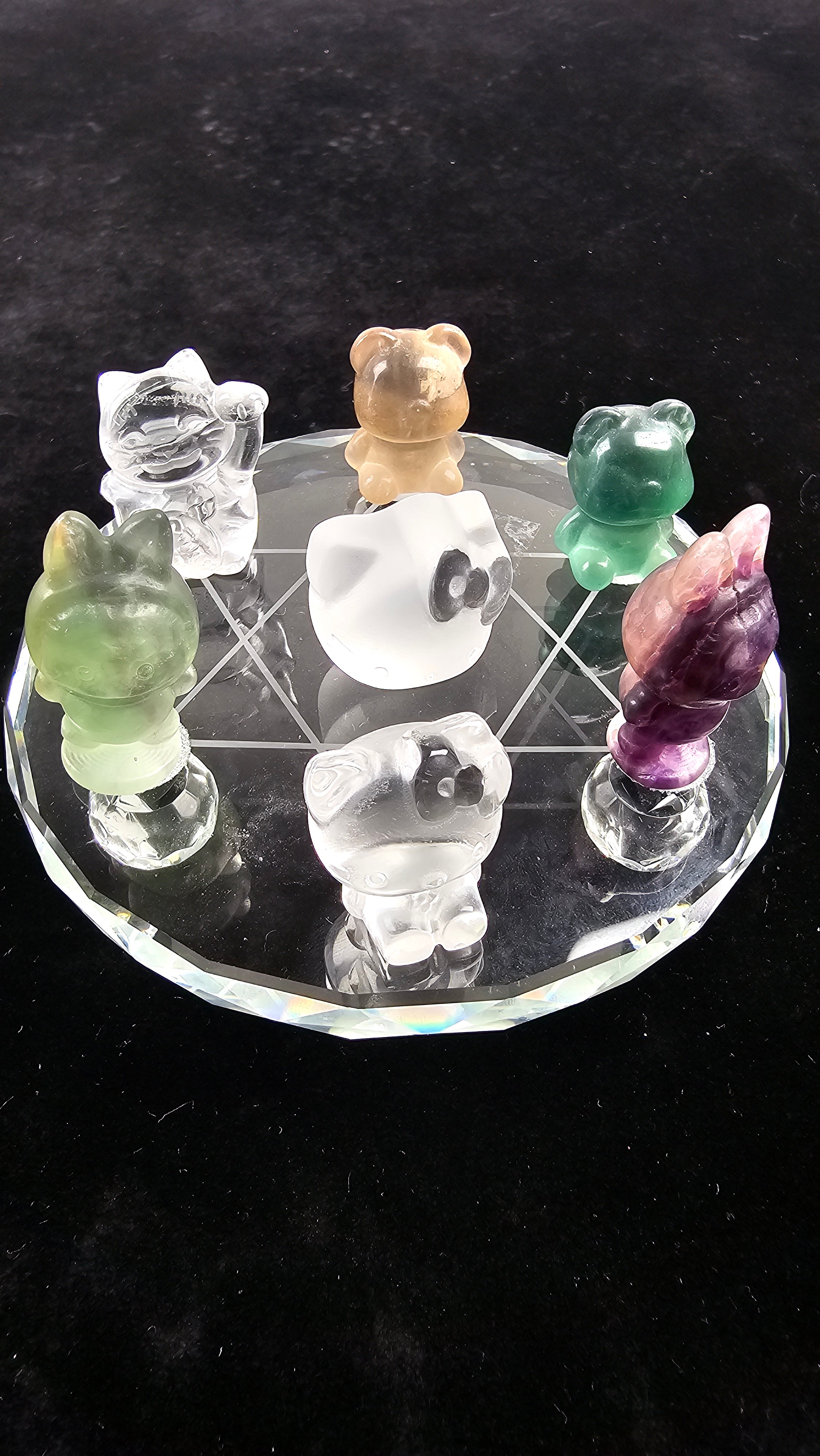 Mini Crystal Carvings – Hello Kitty, Bears & Gemstone Figurines