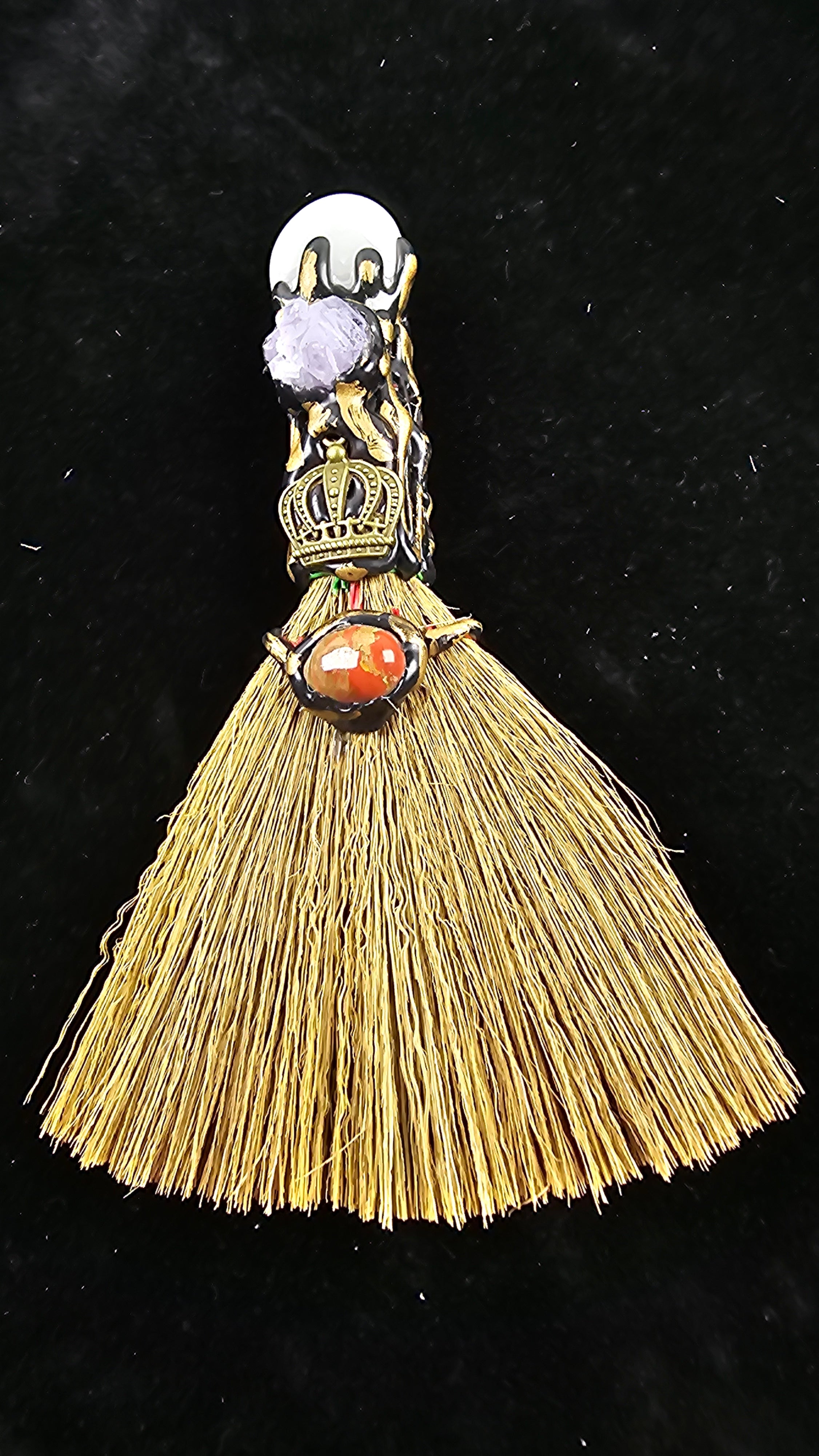Cute Chakra  Crystal Broom – Amethyst, Clear Quartz &amp; Red Jasper for Adorable Chakra Cleansing