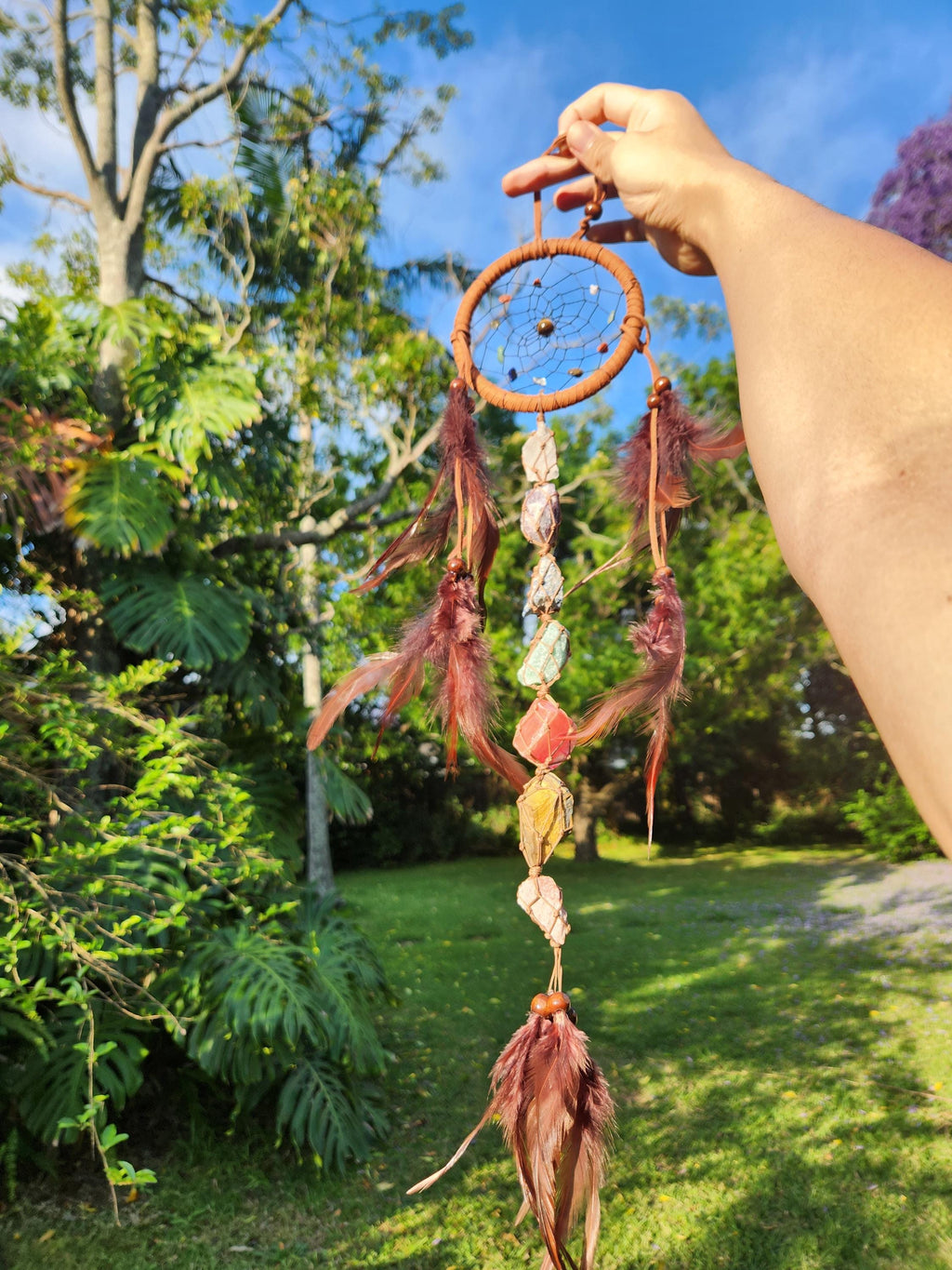 Gemstone Dreamcatcher with 7 Chakra Stones – Spiritual Protection & Energy Harmony