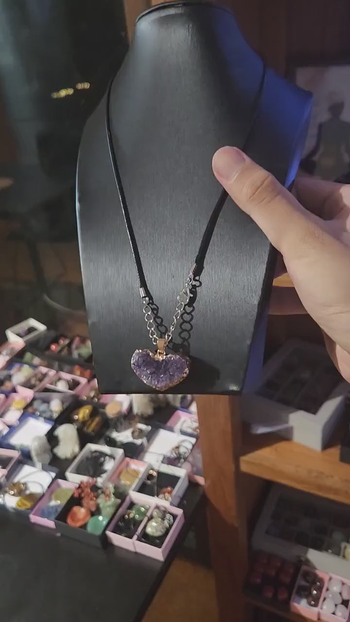 Heart-Shaped Raw Amethyst Necklace — Natural Crystal Pendant for Calm, Love, Spiritual Protection