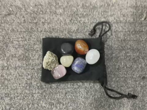 Better Already Pack | 7 Crystal Healing Stones for Calm, Balance and Good Energy